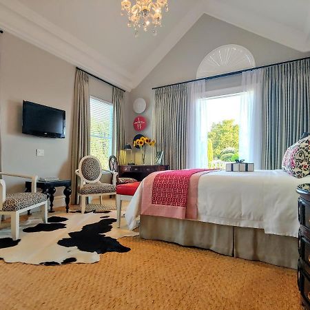 The Light House Boutique Suites 파를 외부 사진