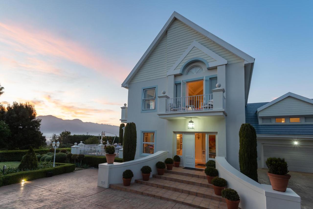 The Light House Boutique Suites 파를 외부 사진