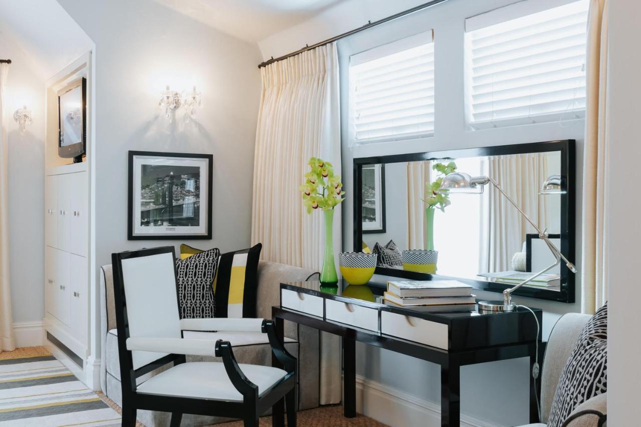 The Light House Boutique Suites 파를 외부 사진