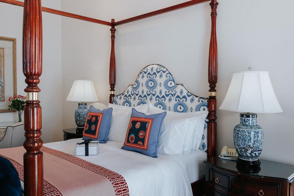The Light House Boutique Suites 파를 외부 사진
